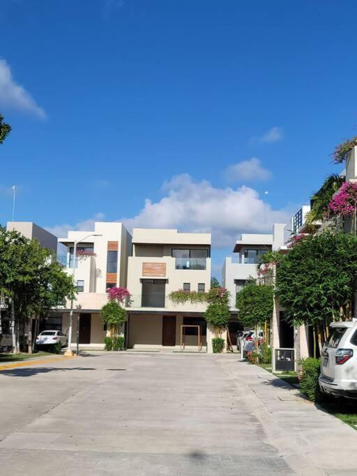 Amazing Dream Home In Gated Community Playa del Carmen Exterior photo